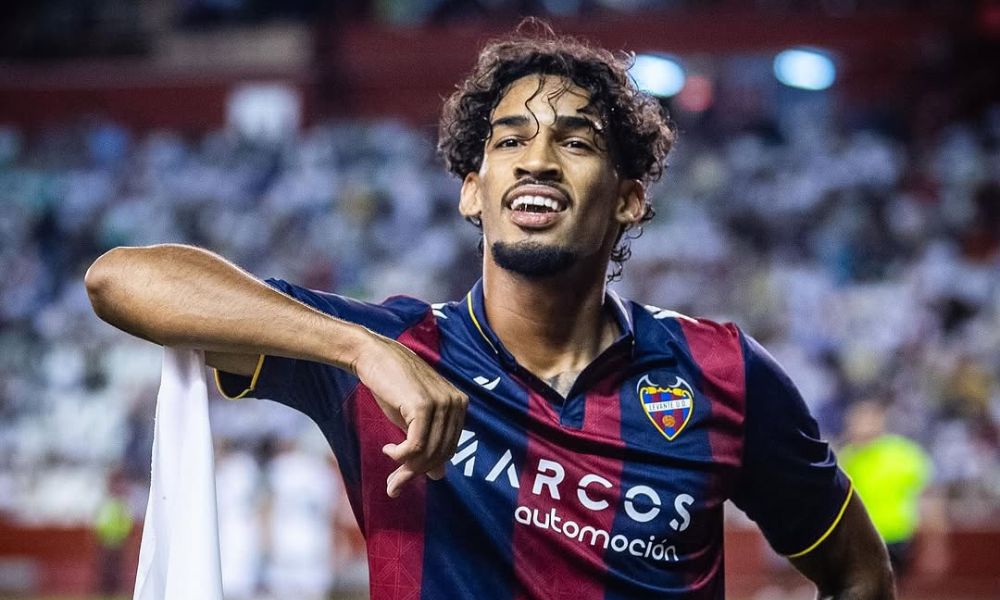 Suposto jogador que negocia com o Vitória - Foto: Reprodução-Redes Sociais-Instagram-@fabricio_sa09