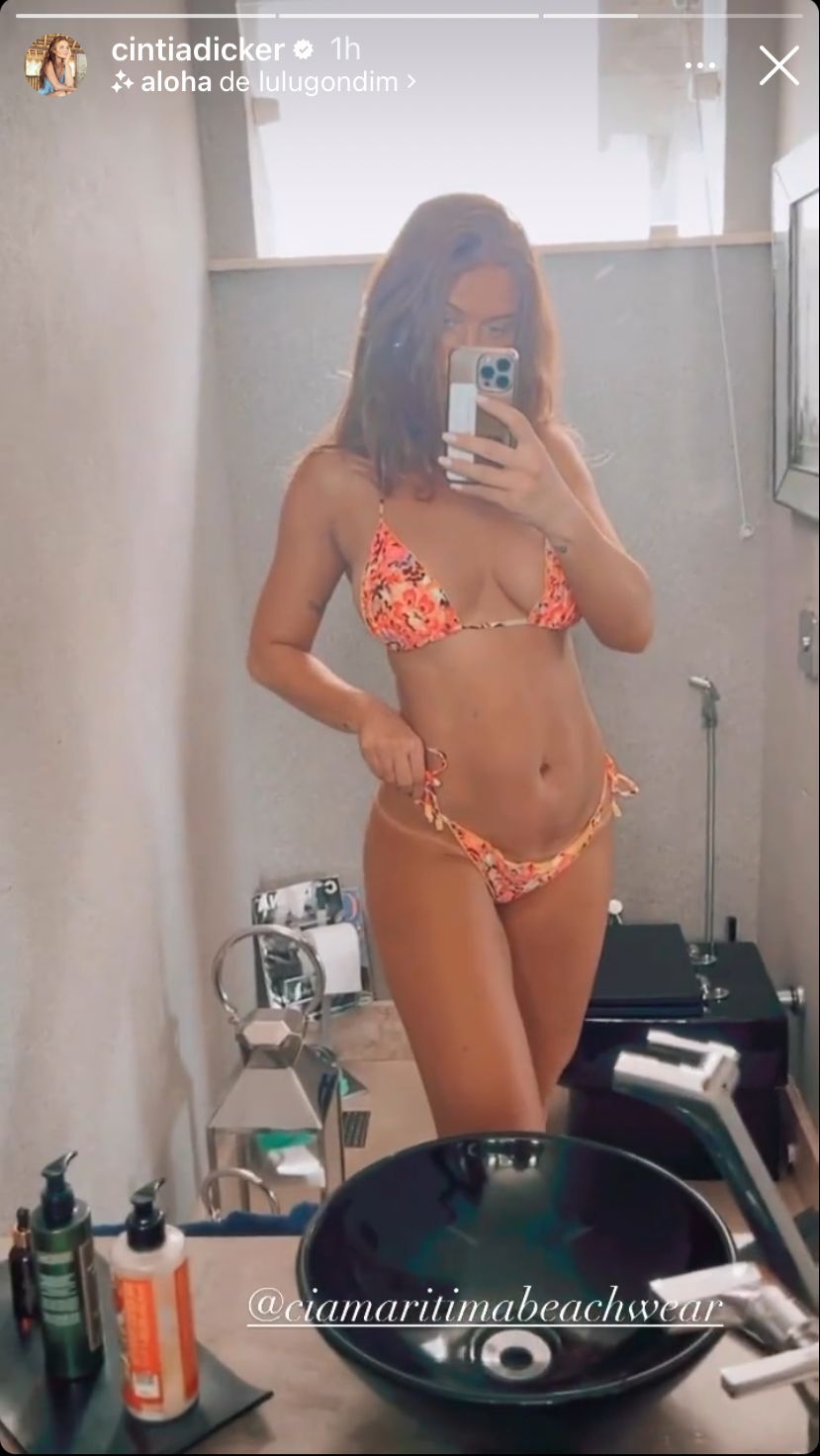 cintia dicker