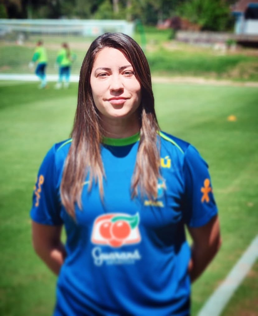 Annie Kopanakis, nova psicóloga do elenco masculino do Bahia