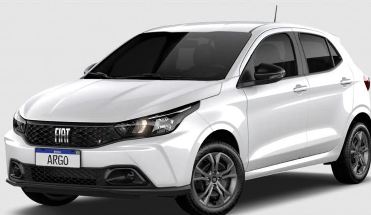 Fiat Argo nasceu pra preencher o espaço deixado por Punto, Palio e Bravo 