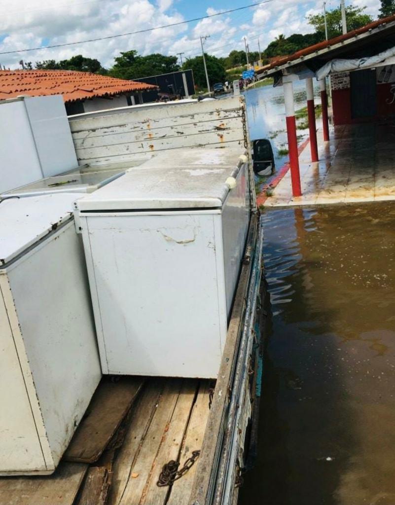Cheia em Rio São Francisco inunda casas e restaurante em Sergipe e deixa 14 municípios em alerta