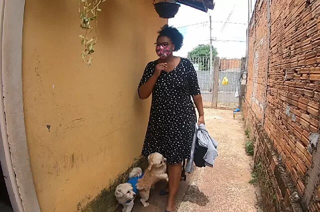 Tutora comprova com DNA identidade de cachorro sequestrado; suspeita foge com cão 
