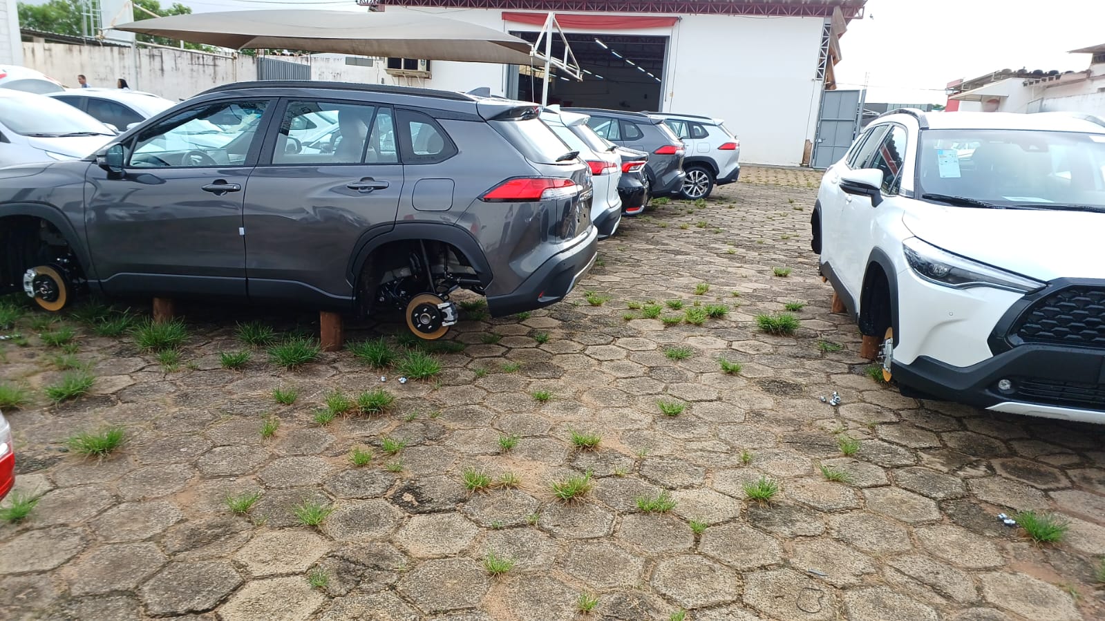 carros rodas roubadas