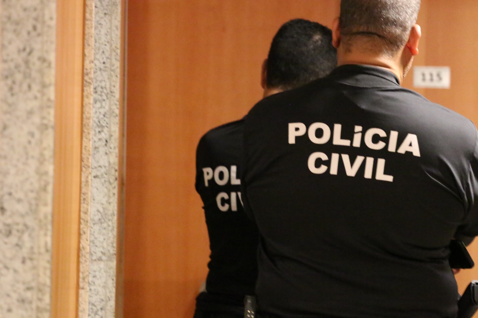 Armamento furtado de casa de policial militar na Bahia é recuperado ...
