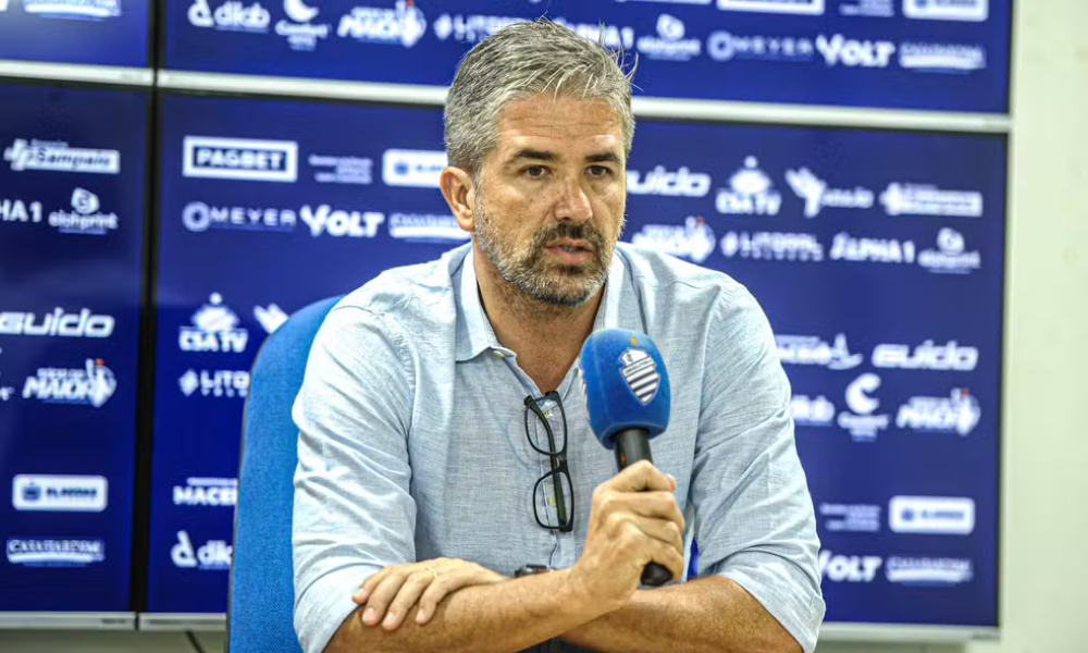 Rodrigo Pastana ficou apenas duas semanas no CSA-AL