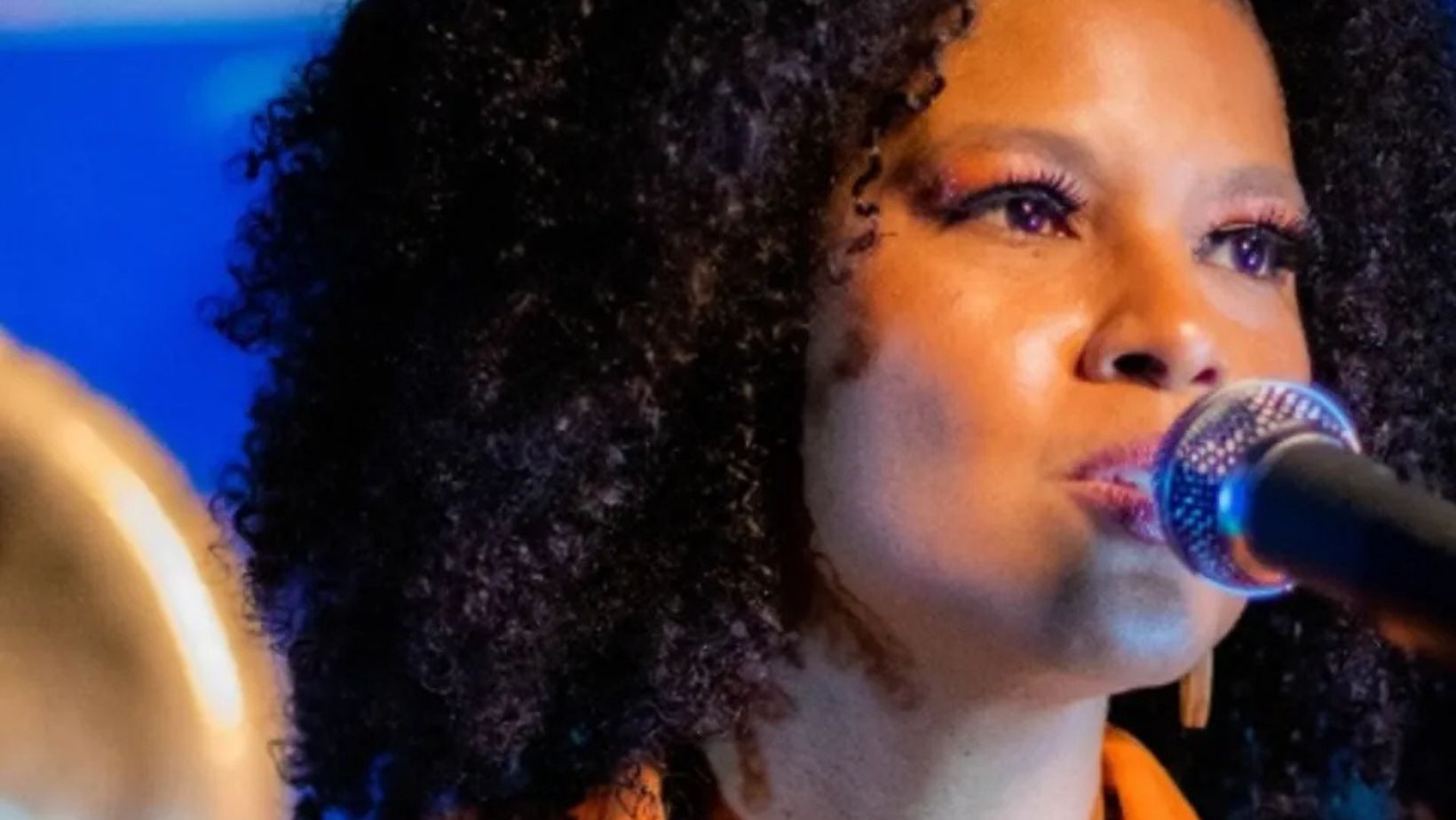 ‘Daniela Tourinho canta Daniela Mercury – Lado B’