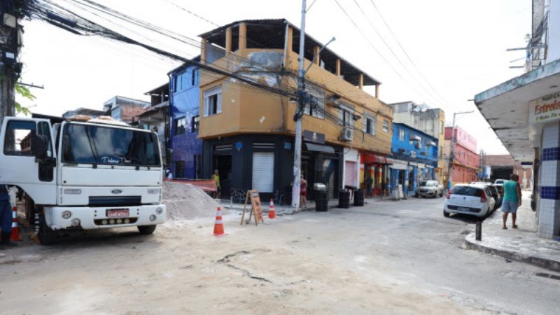 O prazo de execução da obra de micro e macrodrenagem da Cidade Baixa é de 30 meses - Divulgação/Conder