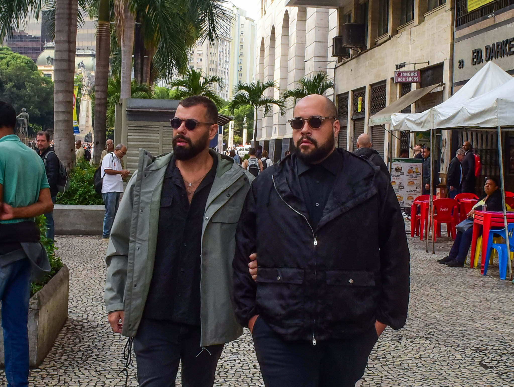 tiago abravanel e marido