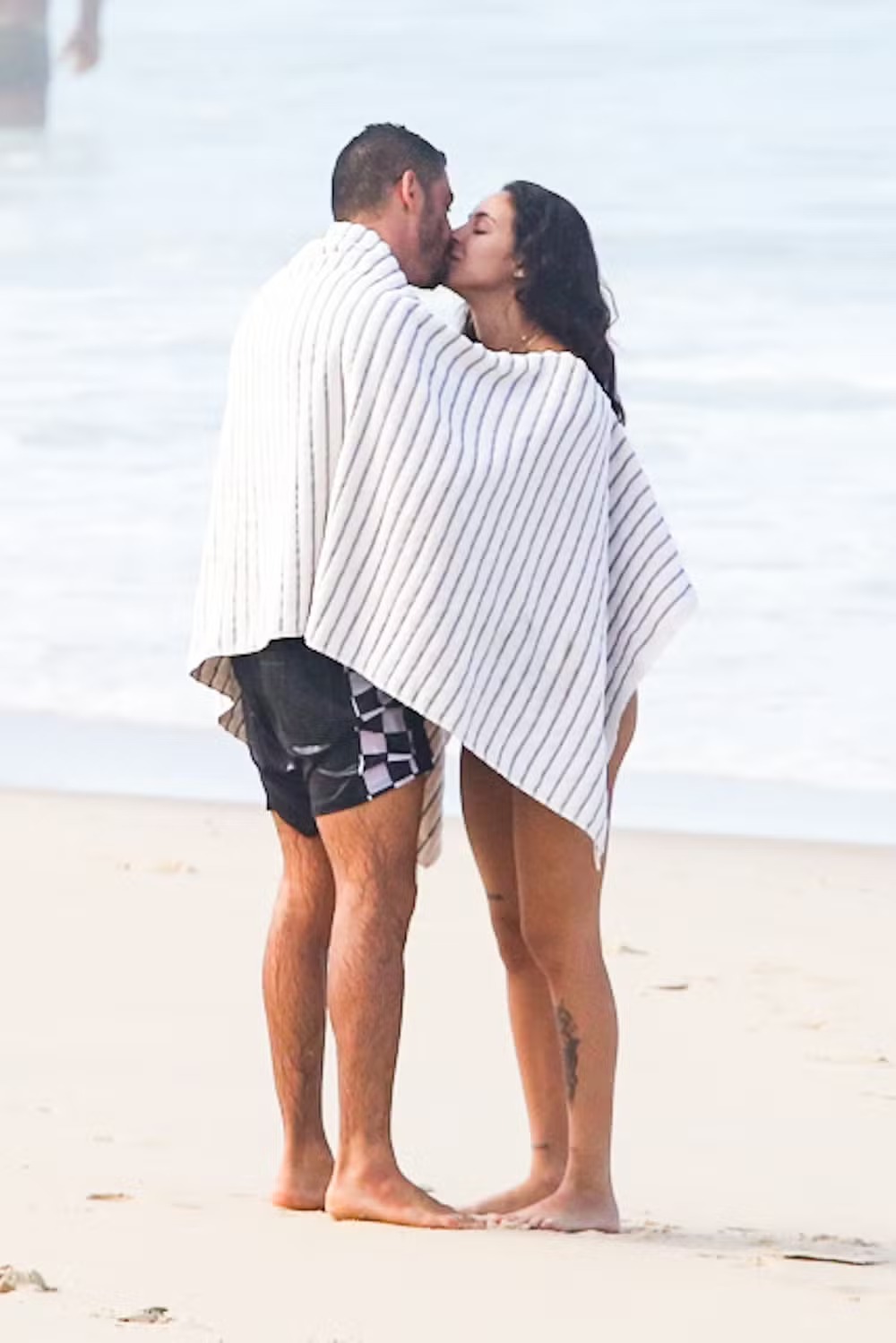 Cauã Reymond com Luana Mandarino, apontada como sua nova namorada — Foto Dilson SilvaAgNews