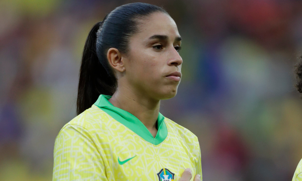 Zagueira baiana Rafaelle Souza, da Seleção Brasileira