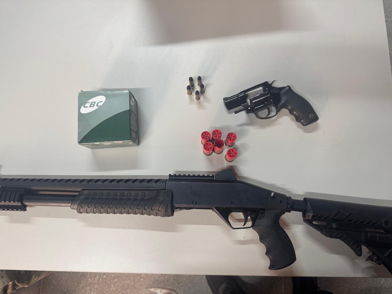 Armas