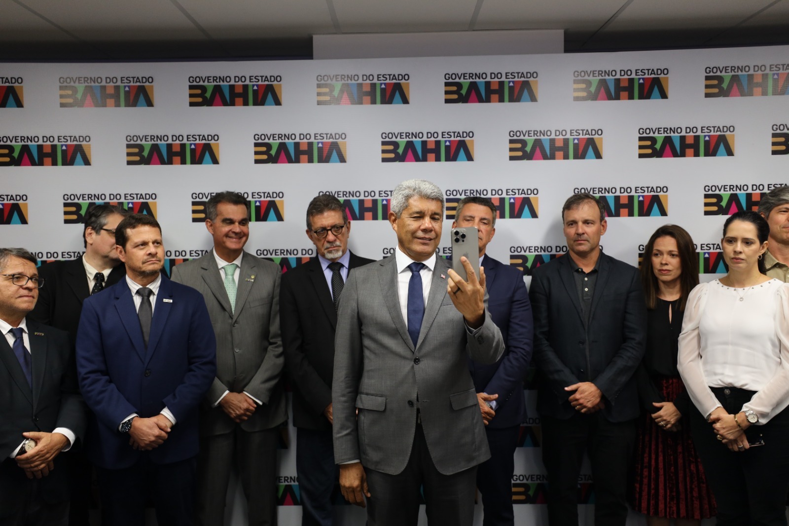 Jerônimo Rodrigues participa de assinatura de novo contrato da Ponte Salvador-Itaparica Fotos: Wuiga Rubini/GOVBA