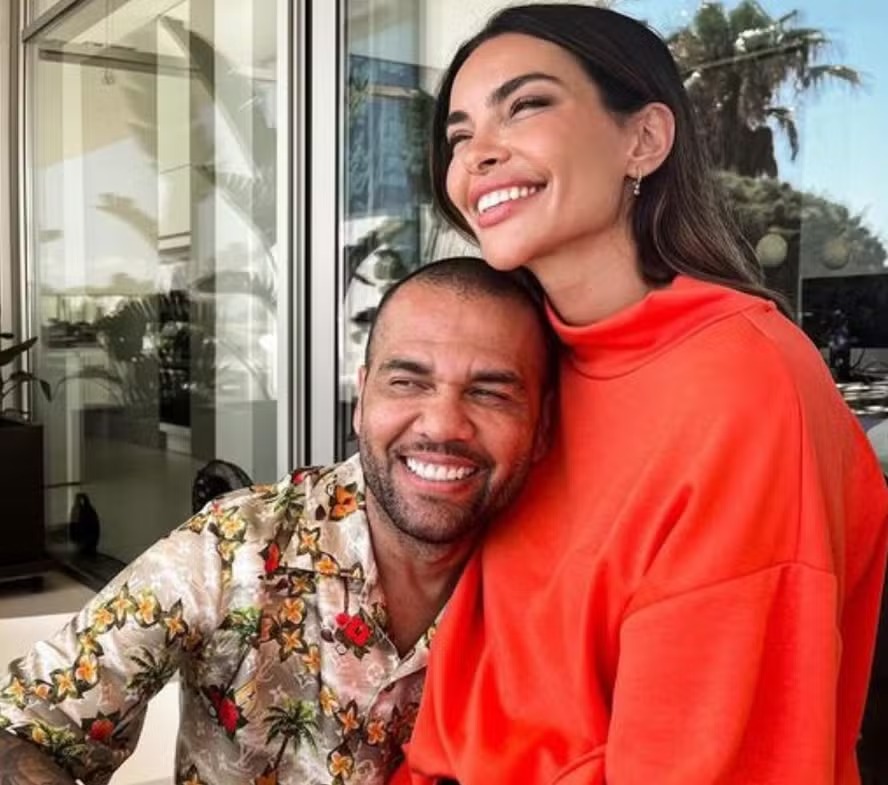 DANIEL ALVES E JOANA SANZ