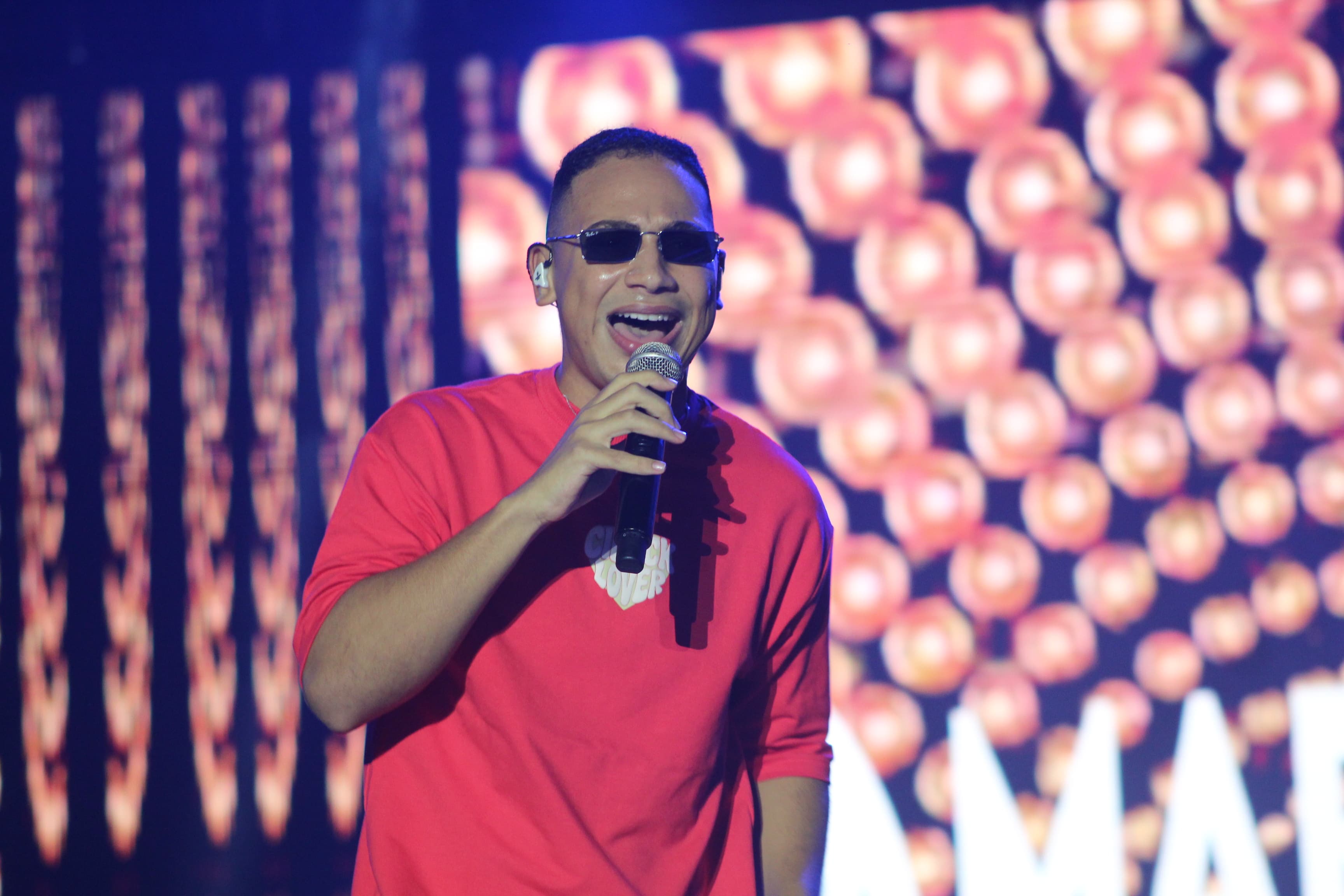 Marquinhos Navais leva o melhor do arrocha para o quarto dia do São João da Bahia