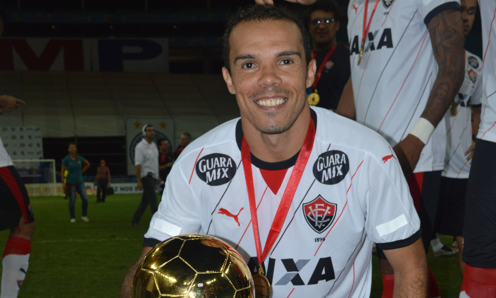 Leandro Domingues, campeão baiano pelo Vitória em 2016