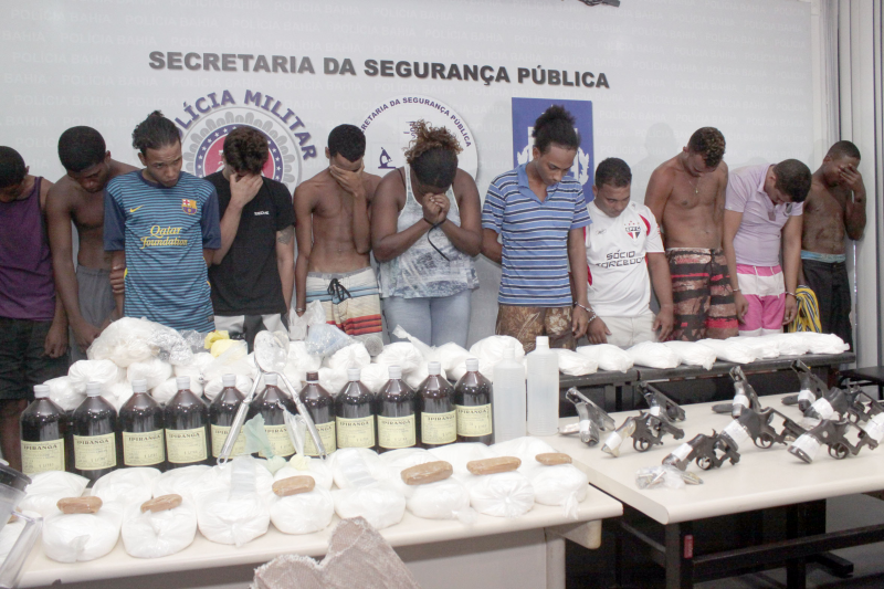 Presos durante operação Hector (Foto: Roberto Viana / Bocão News)