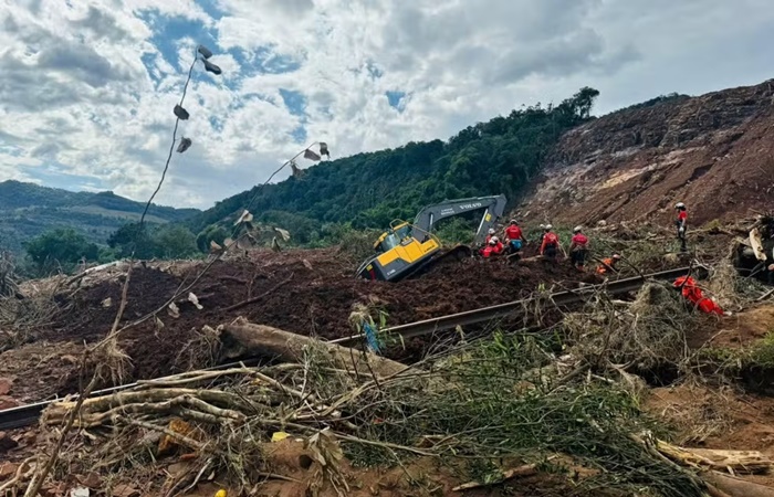 Os 22 bombeiros que viajaram no início deste mês retornarão a Salvador. Foto: Divulgação/Corpo de Bombeiros