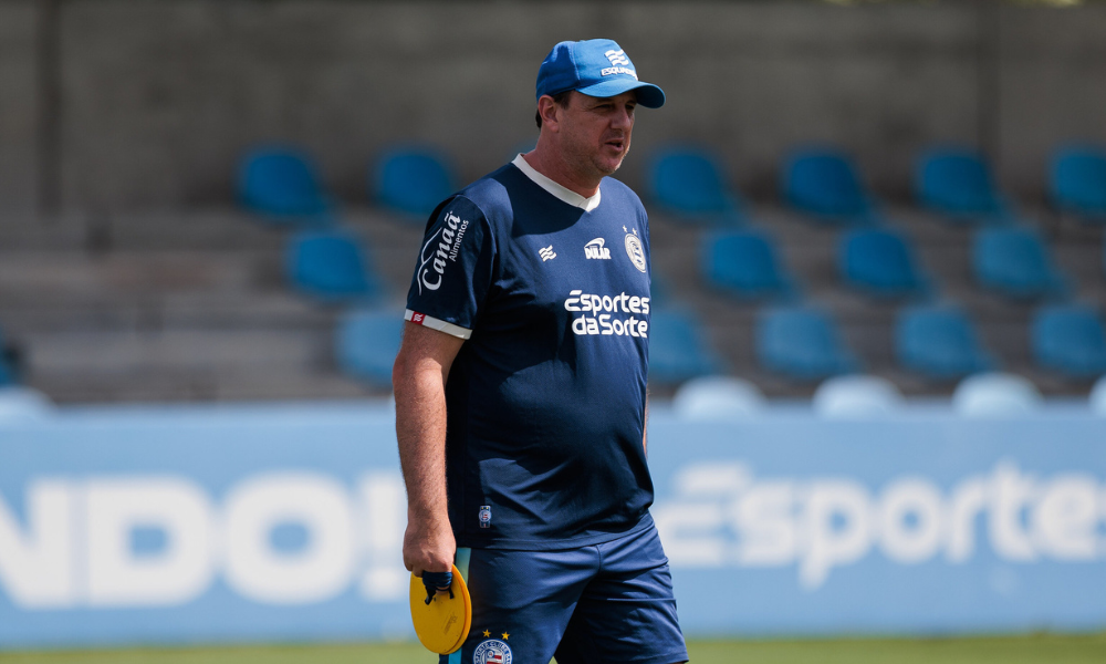 Rogério Ceni no treino desta terça-feira (22)