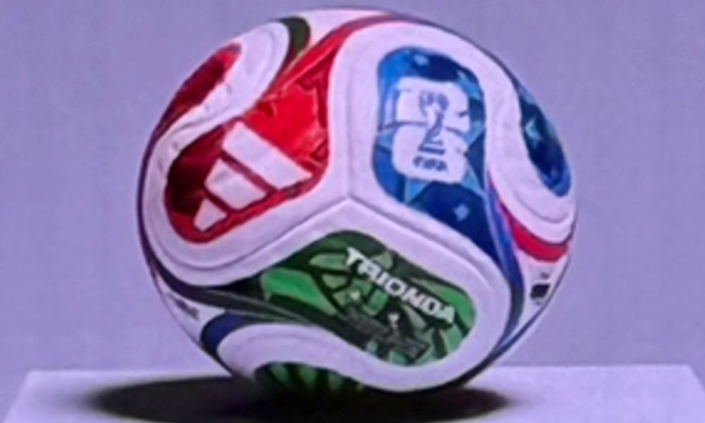 Prottipo da nova bola da Copa do Mundo de 2026 - Foto: Divulgao / Footy Headlines