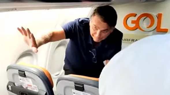 bolsonaro chega ao brasil