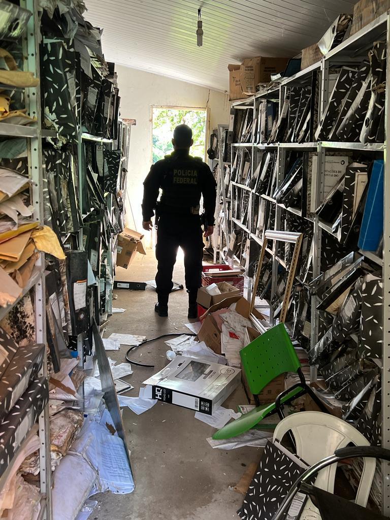 Operação da PF apreendeu equipamentos de informática que podem ter sido usados no sistema fraudulento. Foto: Divulgação/Polícia Federal