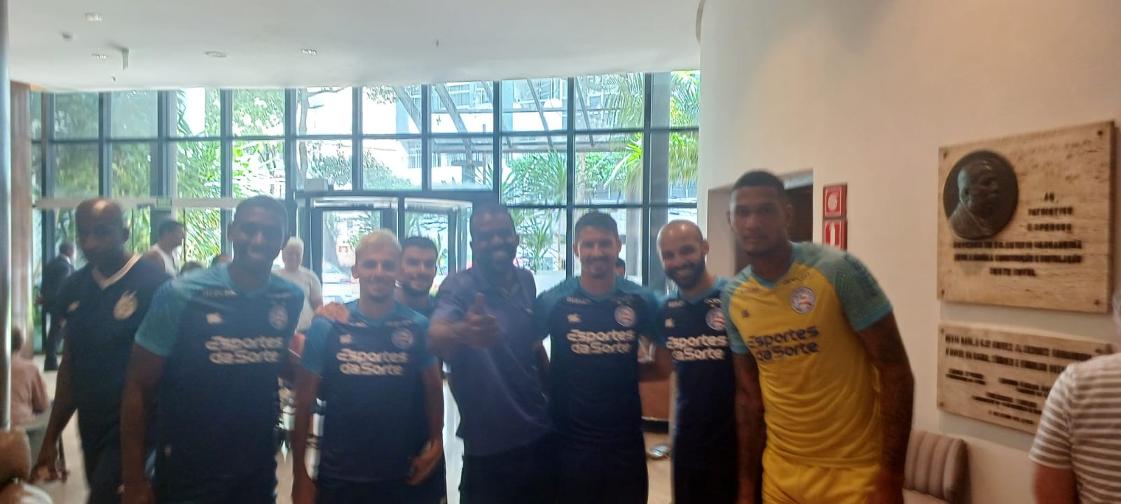 Atleta está no hotel de concentração do Bahia