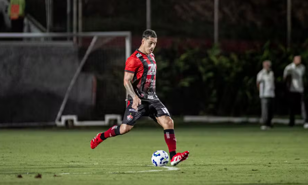 Lucas Halter na partida contra o Náutico, pela Copa do Brasil