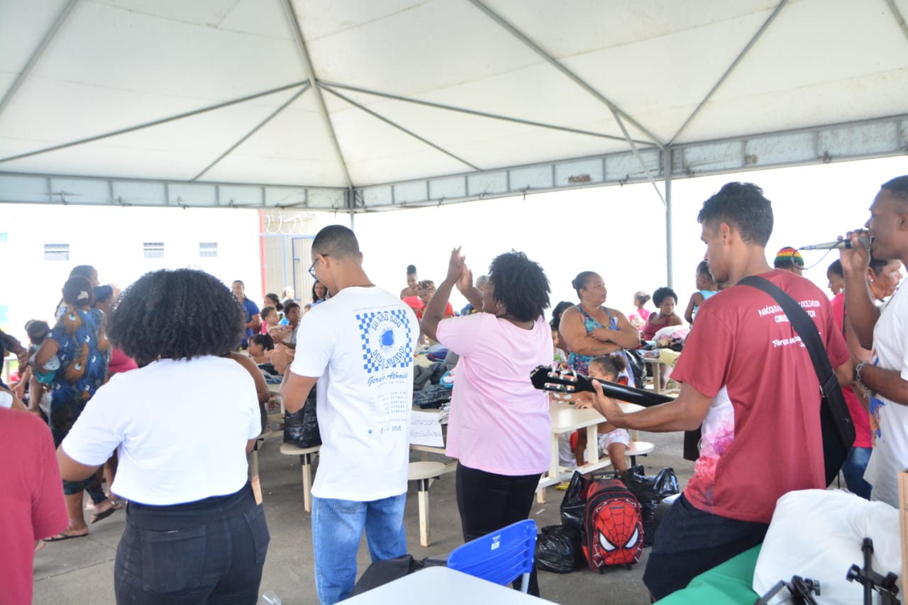 Ação no Dia Mundial do Pobre (Foto: Joilson Cezar/BNews)