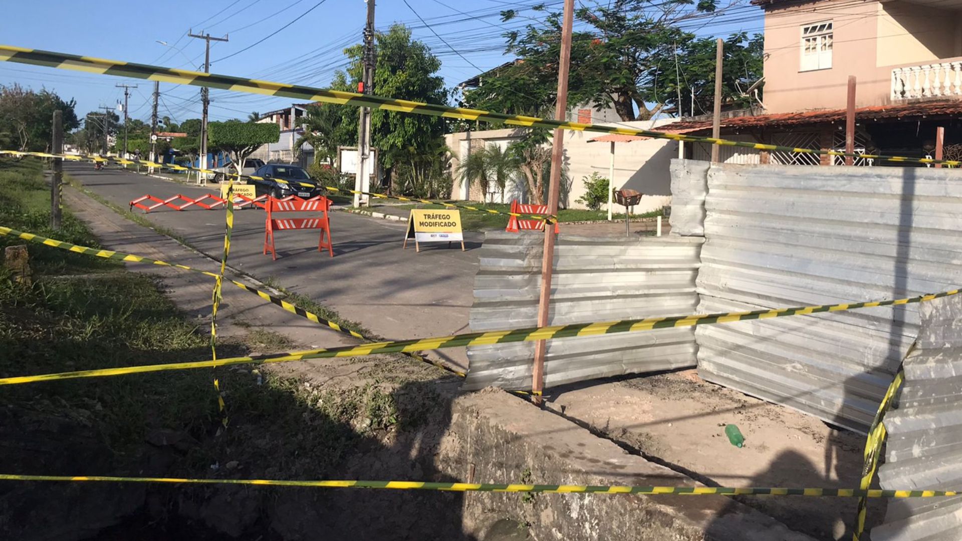Local onde a jovem caiu na última quarta-feira (27). (Leitor/Bnews)