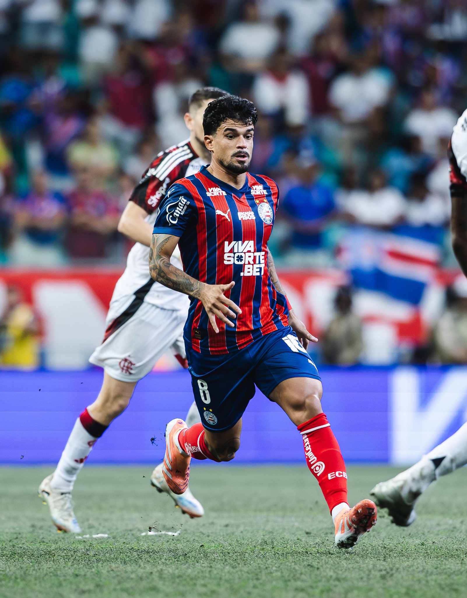 Cauly em ação contra o Flamengo