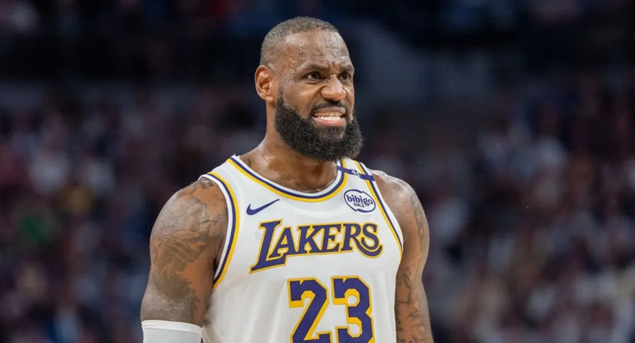 LeBron James em ação pelos Lakers na NBA