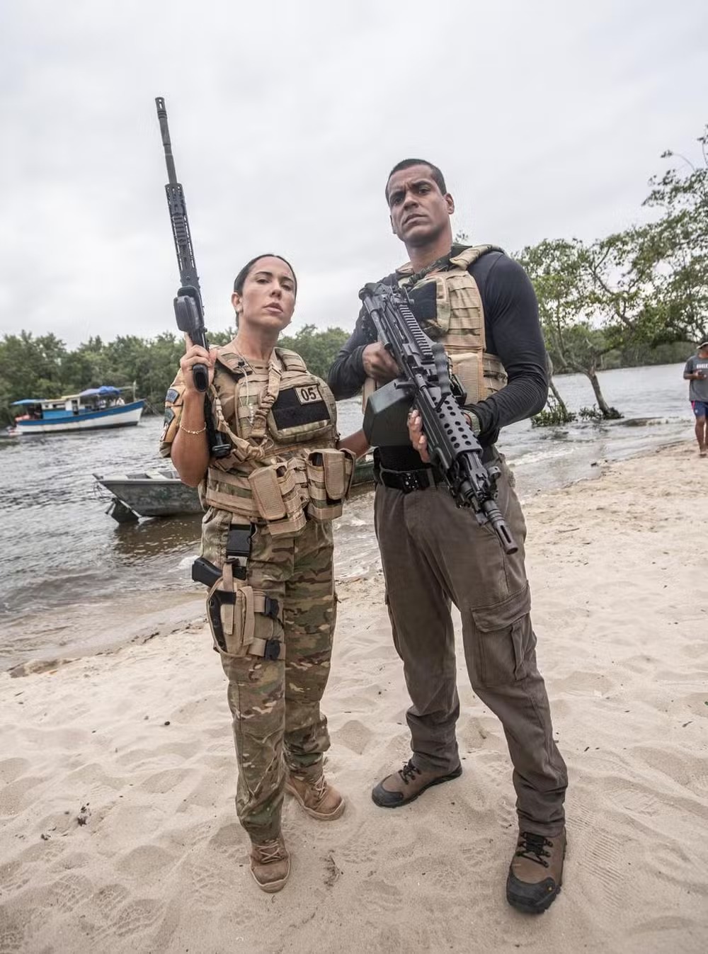 mulher mela&ccedil;i