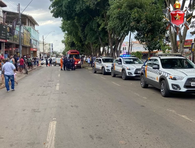 Suspeito de estupro foi socorrido pelo Corpo de Bombeiros, mas não resistiu, no DF — Foto: CBMDF/Divulgação